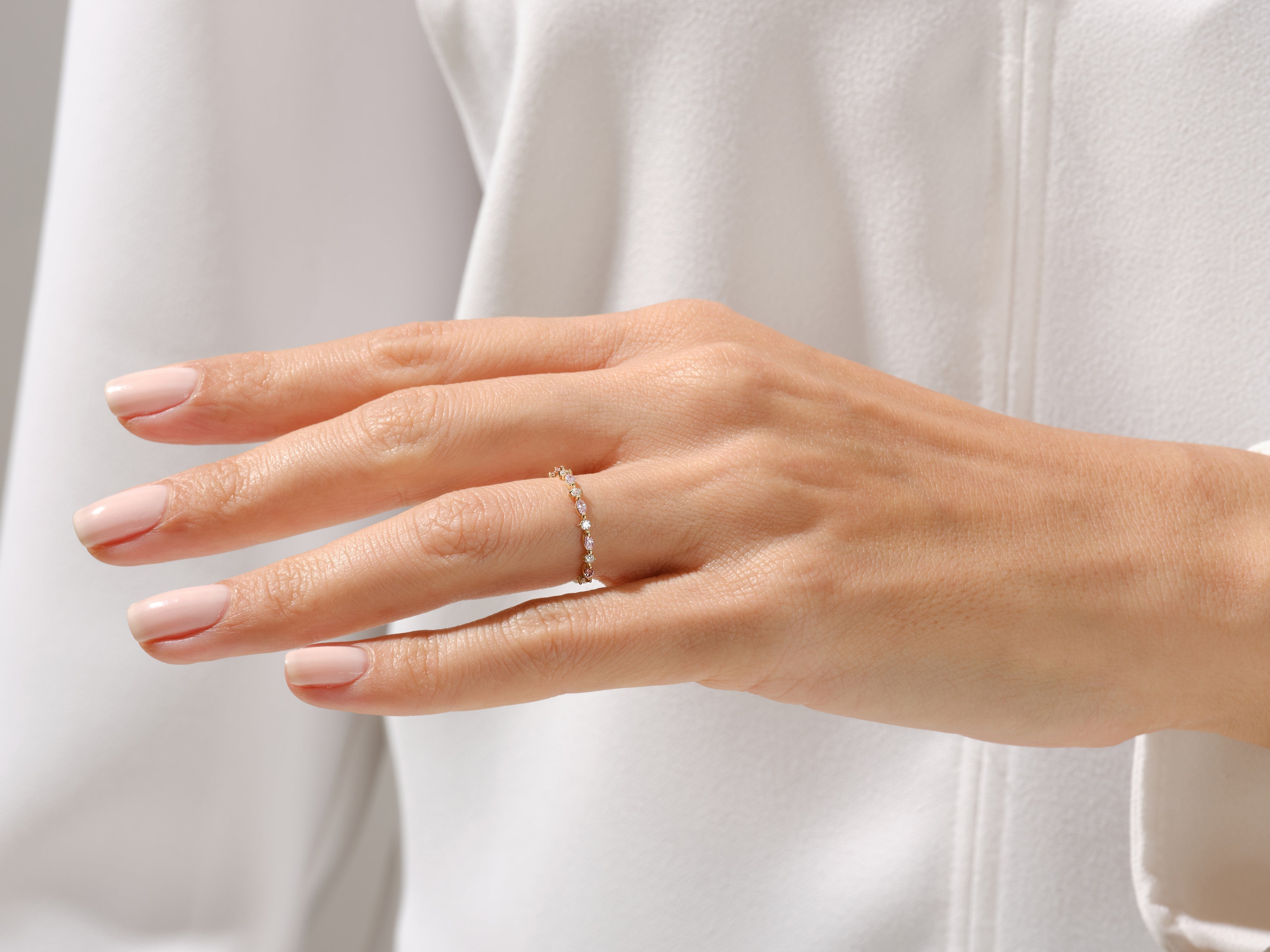Marquise- und Rundschliff Geburtsstein-Ring